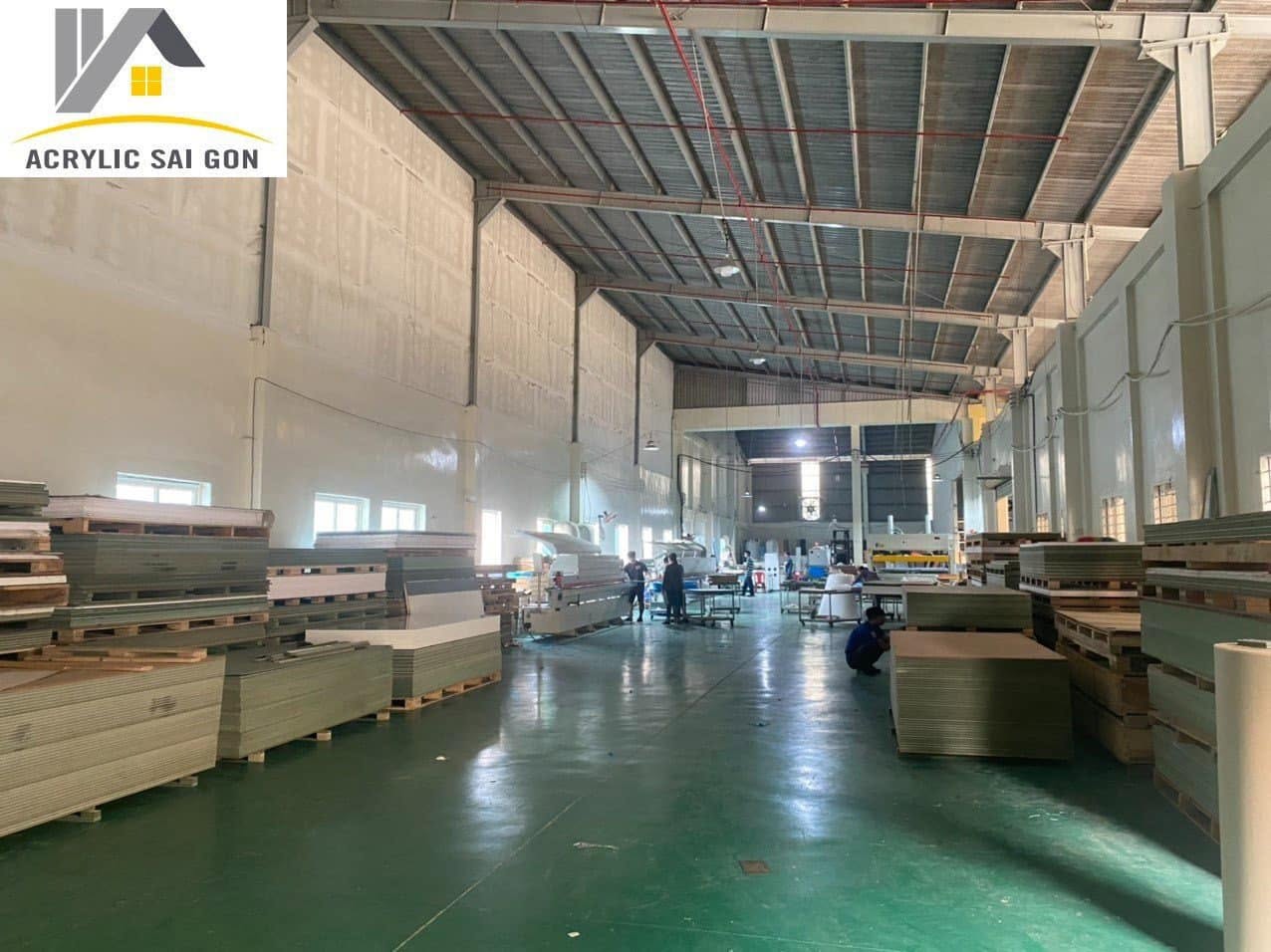 Gia Công Acrylic Sài Gòn – Giải Pháp Tủ Bếp Theo Không Gian