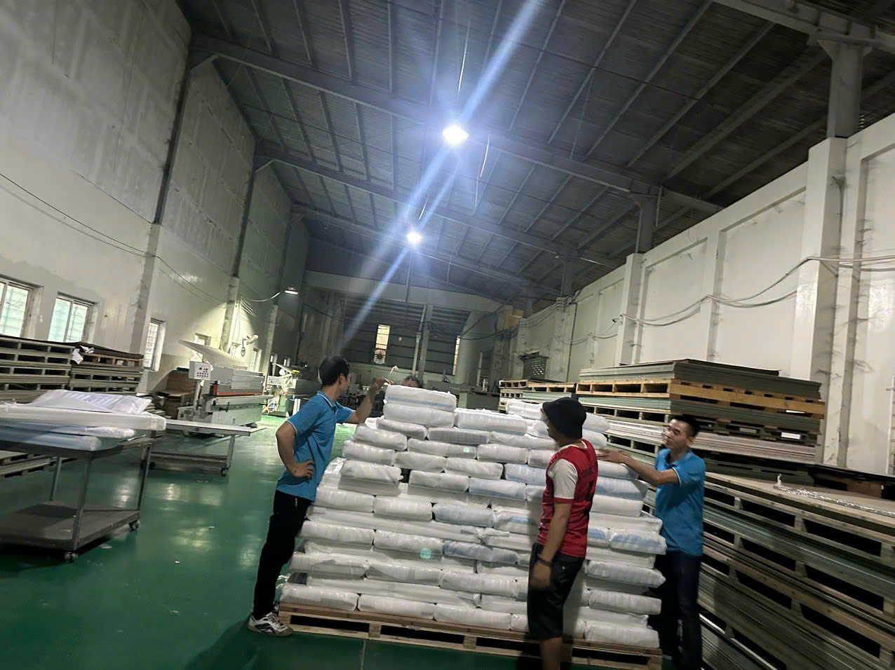 Xưởng Gia Công Acrylic nội thất ứng dụng cho những hạng mục nào?